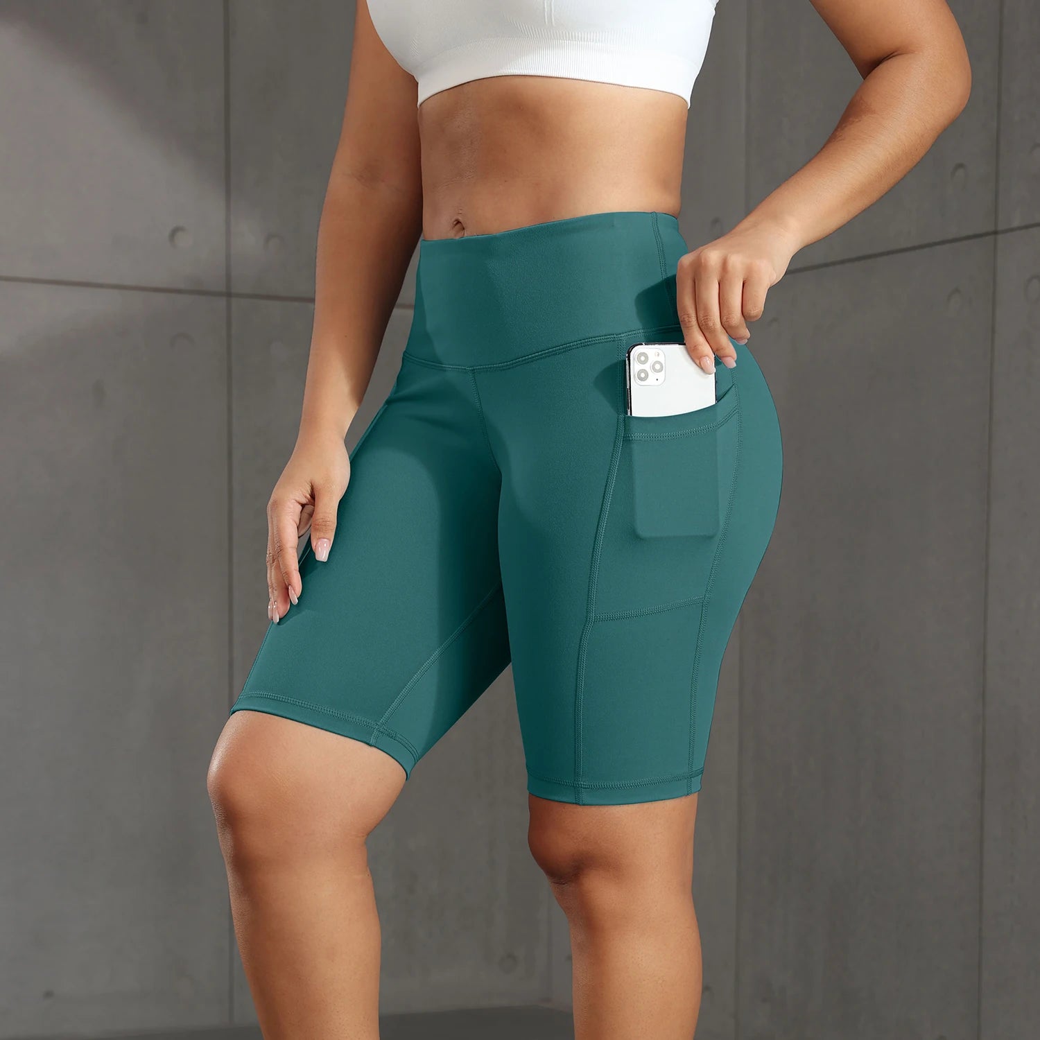 Women Solid Yoga Shorts